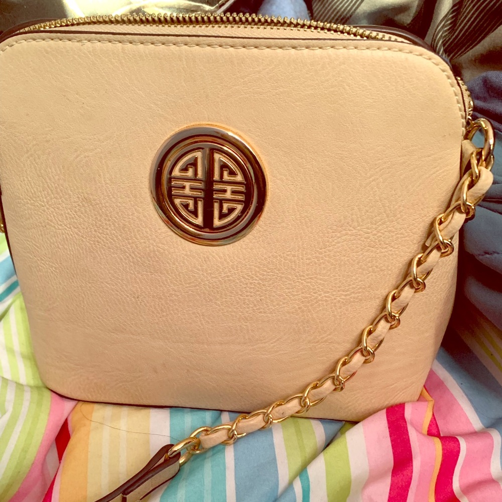 Purse - Picture 1 of 2